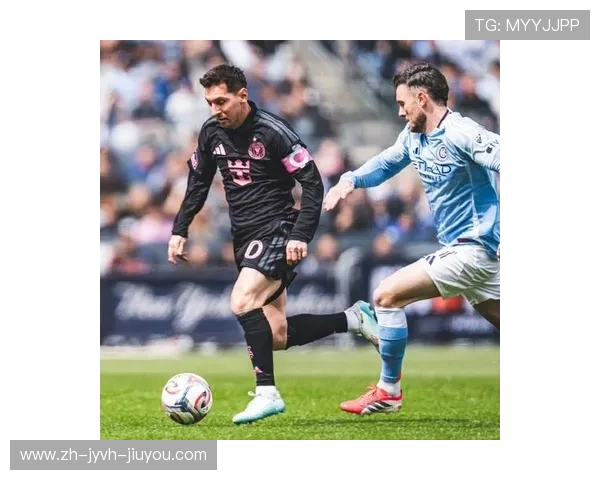 梅西超远距离任意球破门迈阿密国际3-2险胜纽约城